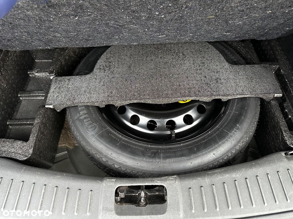 Ford Kuga 2.0 TDCi 4x4 Titanium - 30