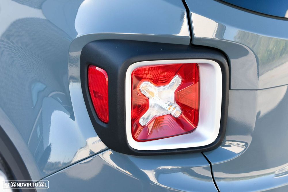 Jeep Renegade 1.6 MJD Limited - 29