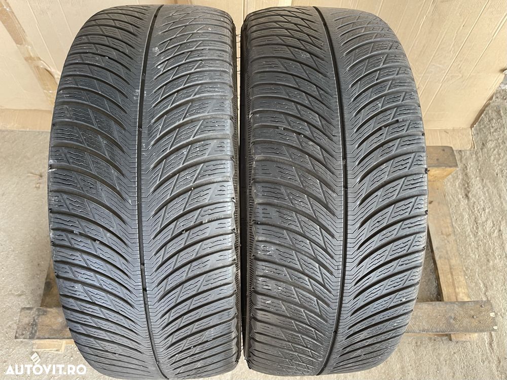 235/45R19 Michelin Pilot Alpin 5 - 1