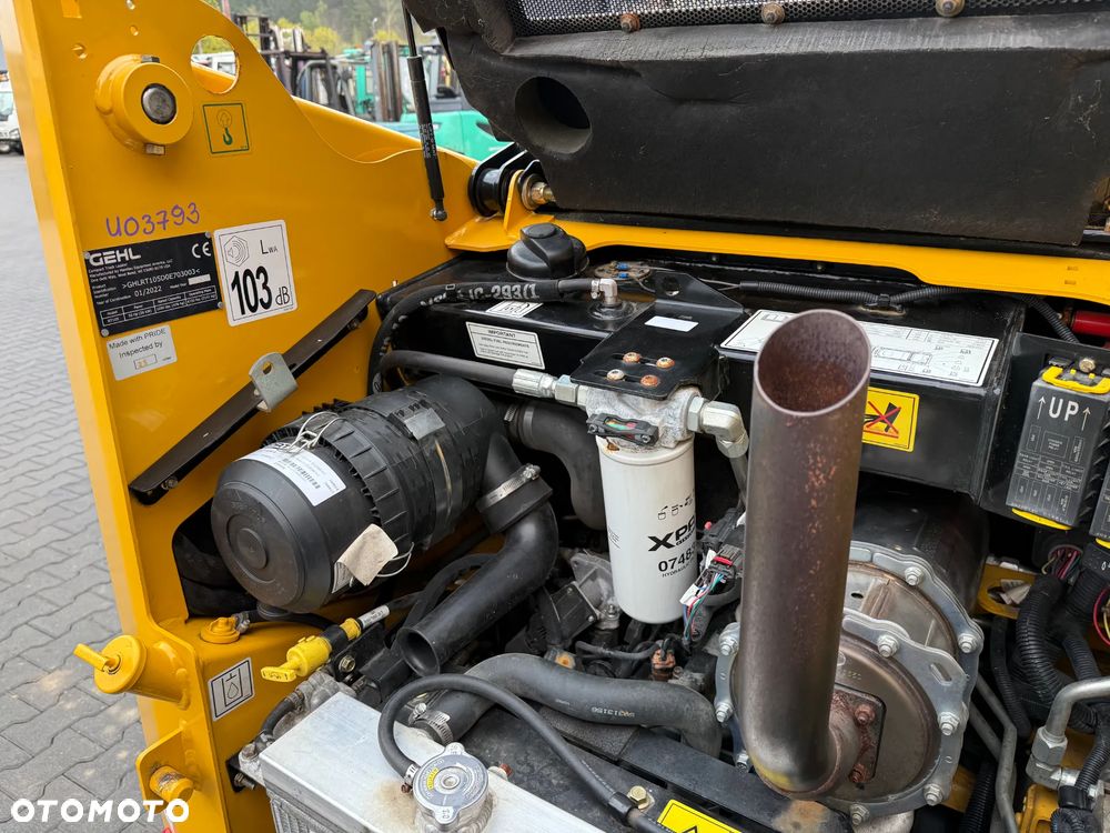 Gehl RT105 - 20
