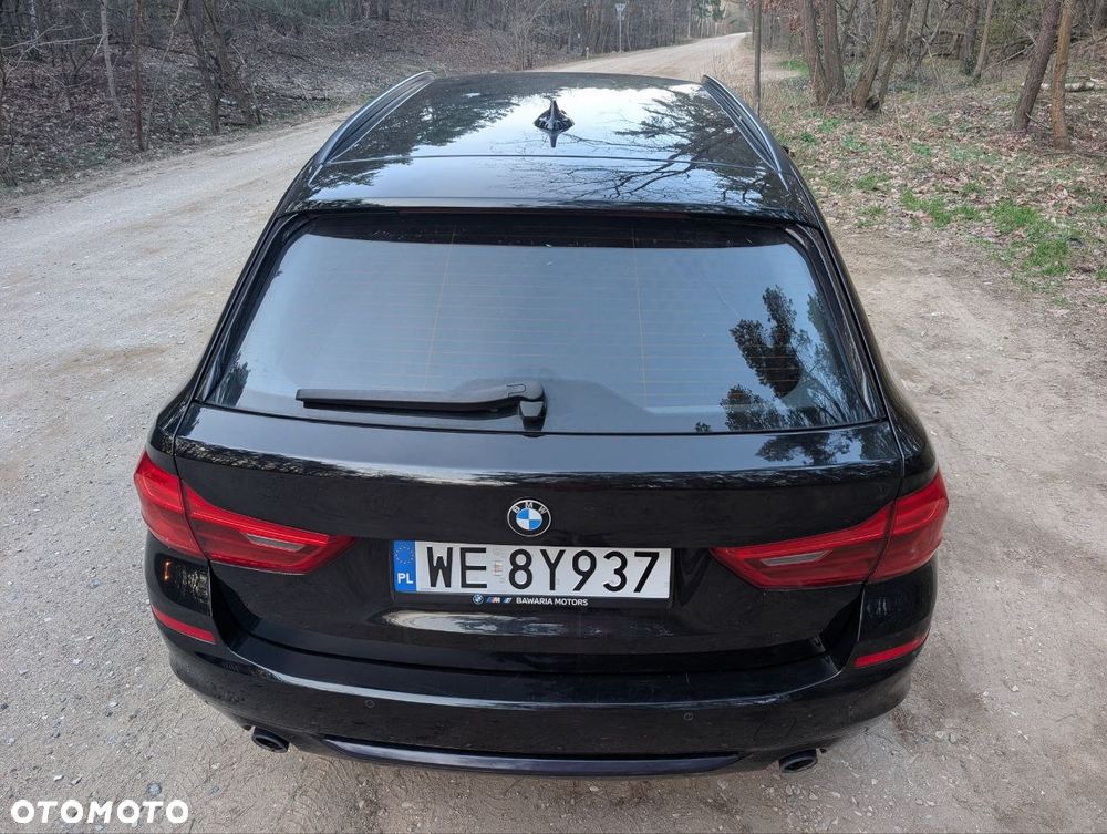 BMW Seria 5 518d Sport Line - 7