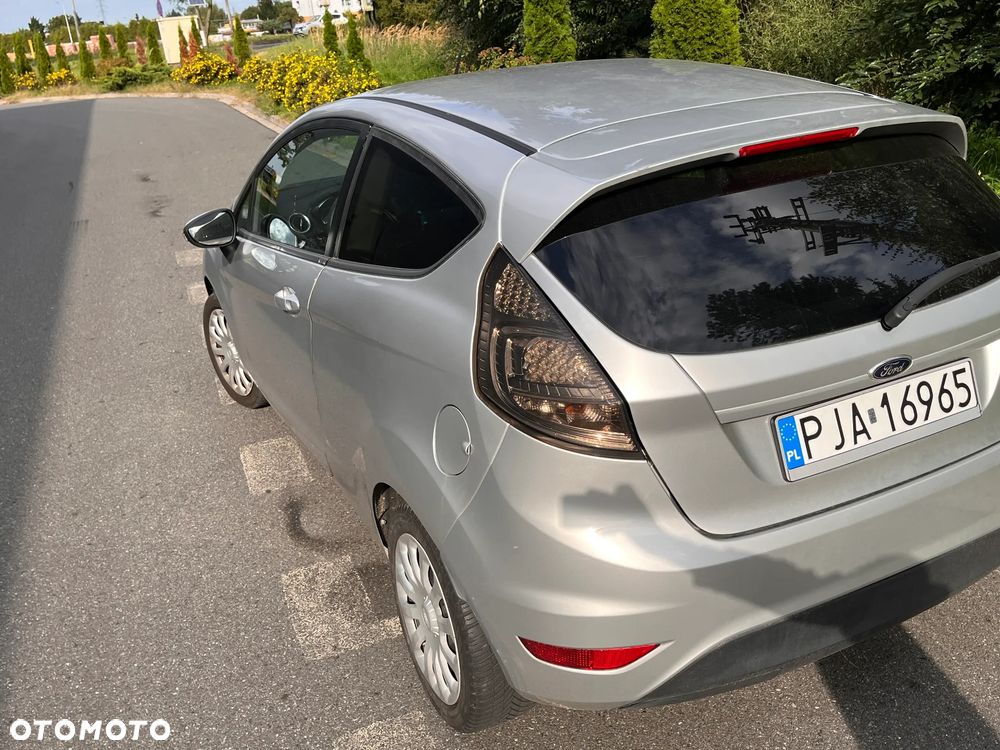 Ford Fiesta - 5