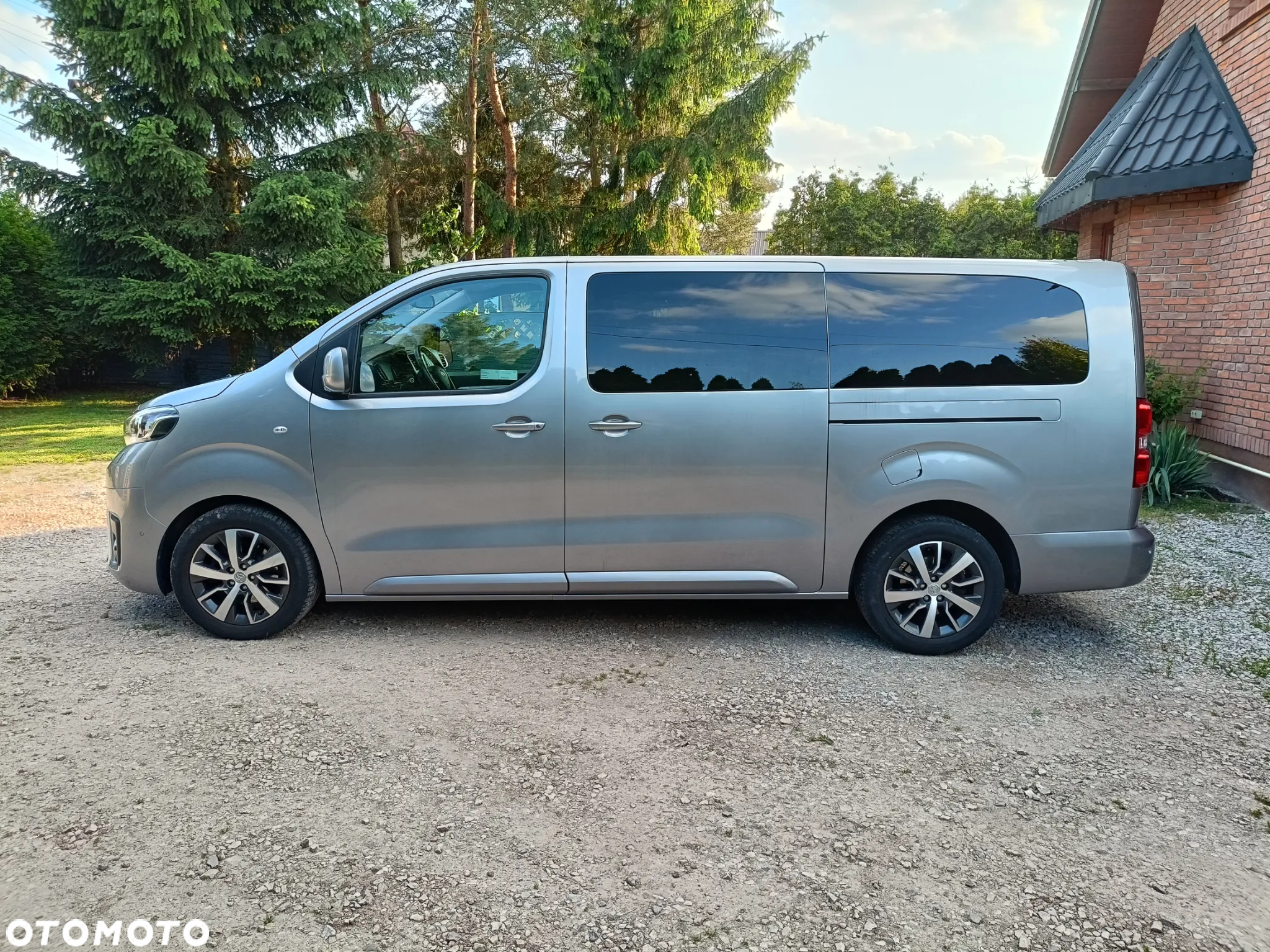 Toyota Proace Verso 2.0 D4-D Long VIP - 8