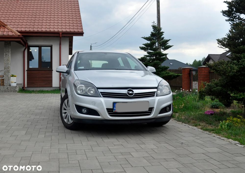 Opel Astra - 3