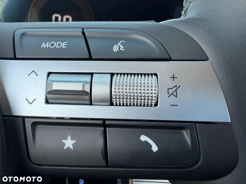 Hyundai Tucson 1.6 T-GDi HEV Smart 2WD - 13