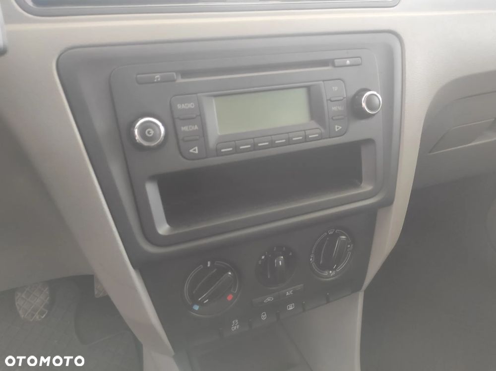 Skoda RAPID Spb 1.2 TSI Ambition Max - 10