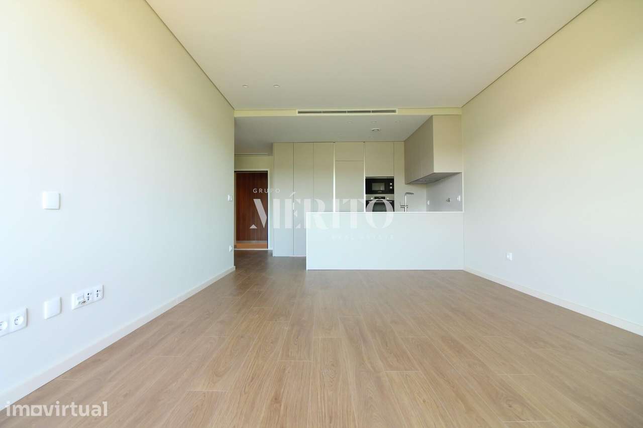 Arrendamento Apartamento T1 situado no centro de Barcelos - Grande imagem: 3/13