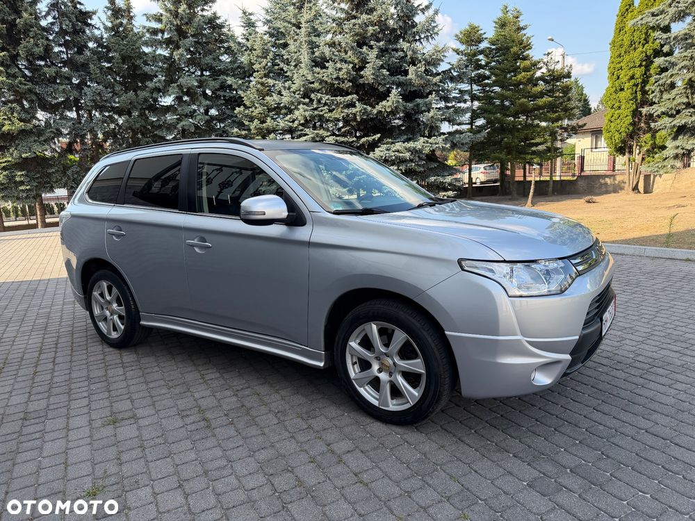 Mitsubishi Outlander 2.2 DI-D 4WD Automatik Instyle - 7
