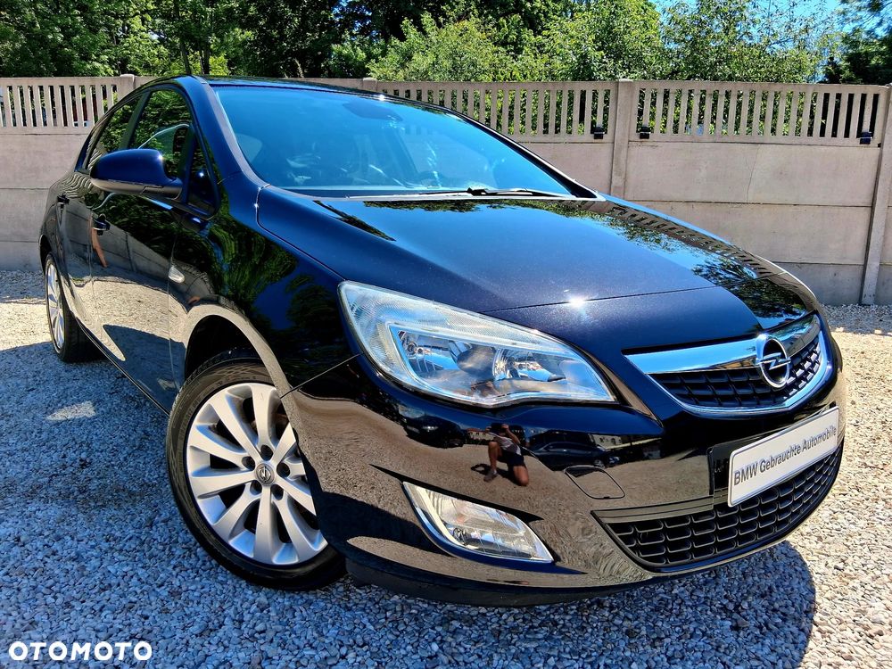 Opel Astra 1.4 Turbo - 4