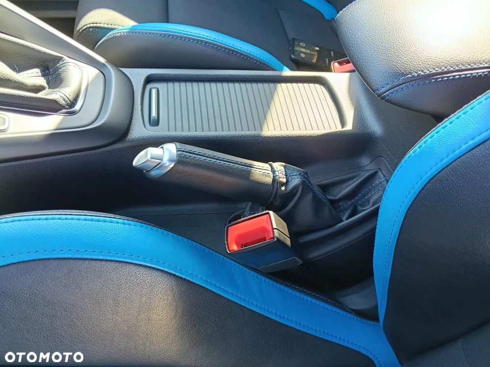 Ford Focus - 7