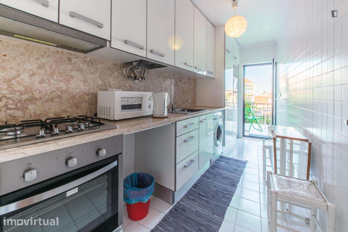 Apartamento com 1 quartos - localizado em Graça Lisbon - Grande imagem: 3/10