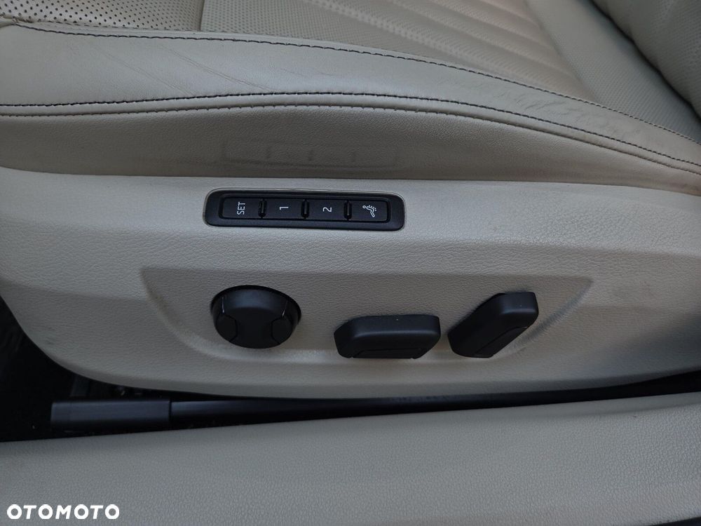 Skoda Superb 2.0 TSI 4x4 L&K DSG - 15