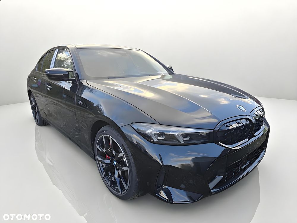 BMW Seria 3 330i xDrive M Sport sport - 2