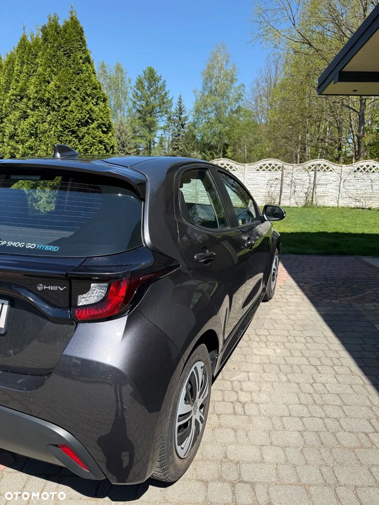 Toyota Yaris - 11