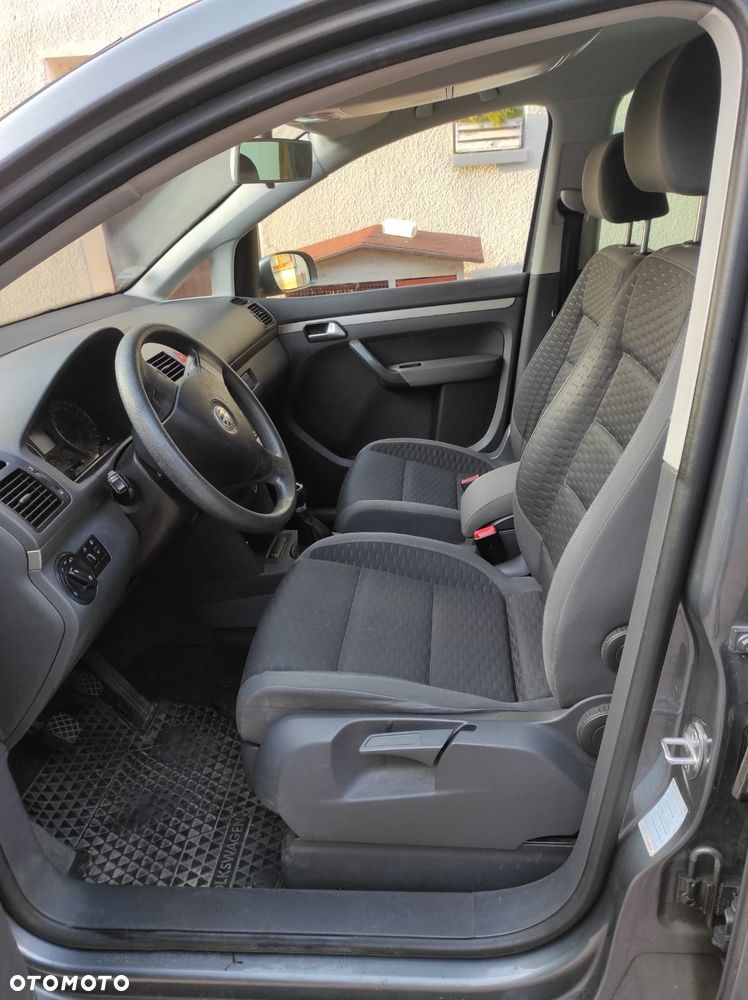 Volkswagen Touran 1.4 TSI Trendline - 9