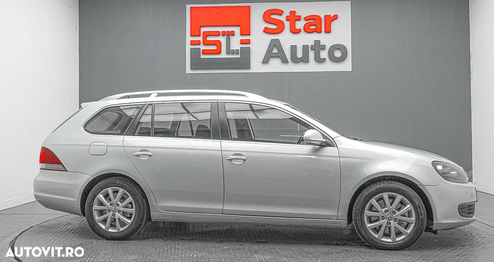Volkswagen Golf 2.0 TDI BlueMotion Technology Comfortline DSG - 11