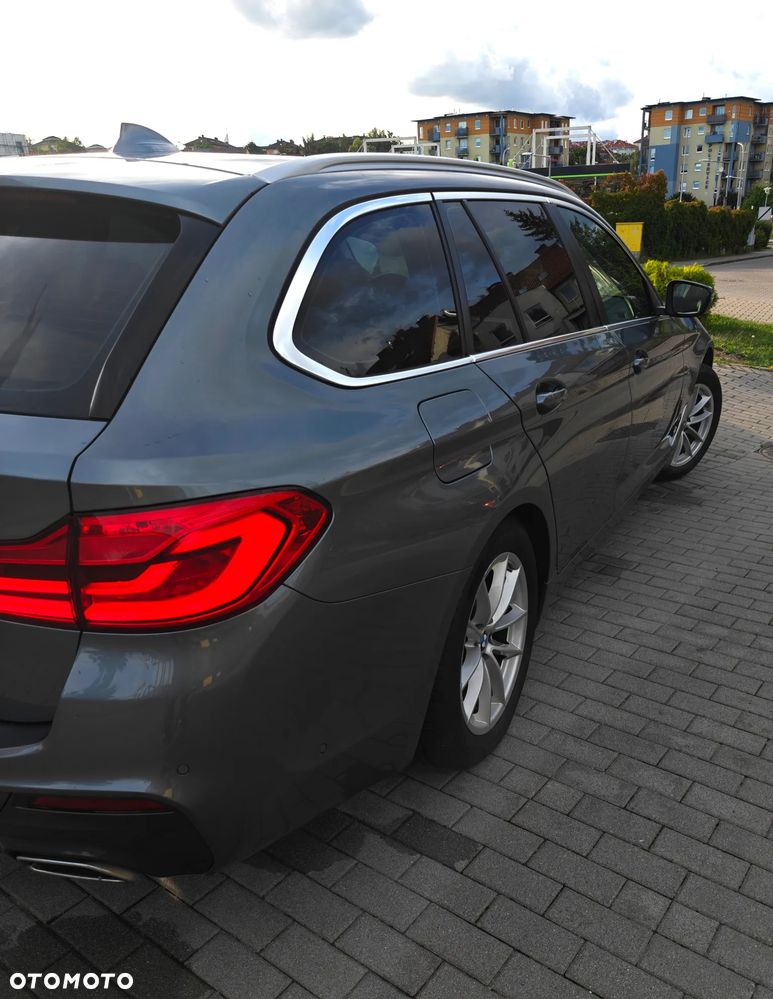 BMW Seria 5 520d M Sport Edition - 7