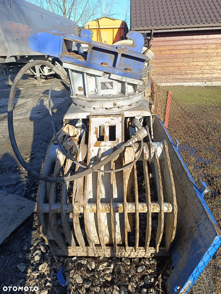 Furukawa Chwytak sortująco wyburzeniowy FURUKAWA prawie nowy - 2