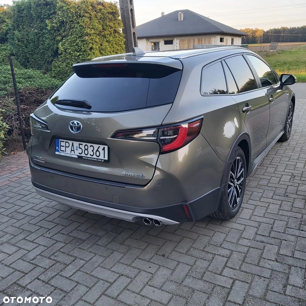 Toyota Corolla - 5