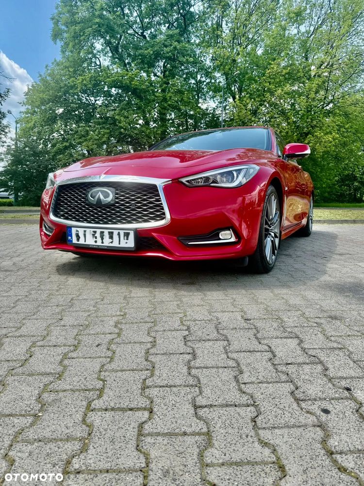 Infiniti Q60 2.0t Sport Tech - 3