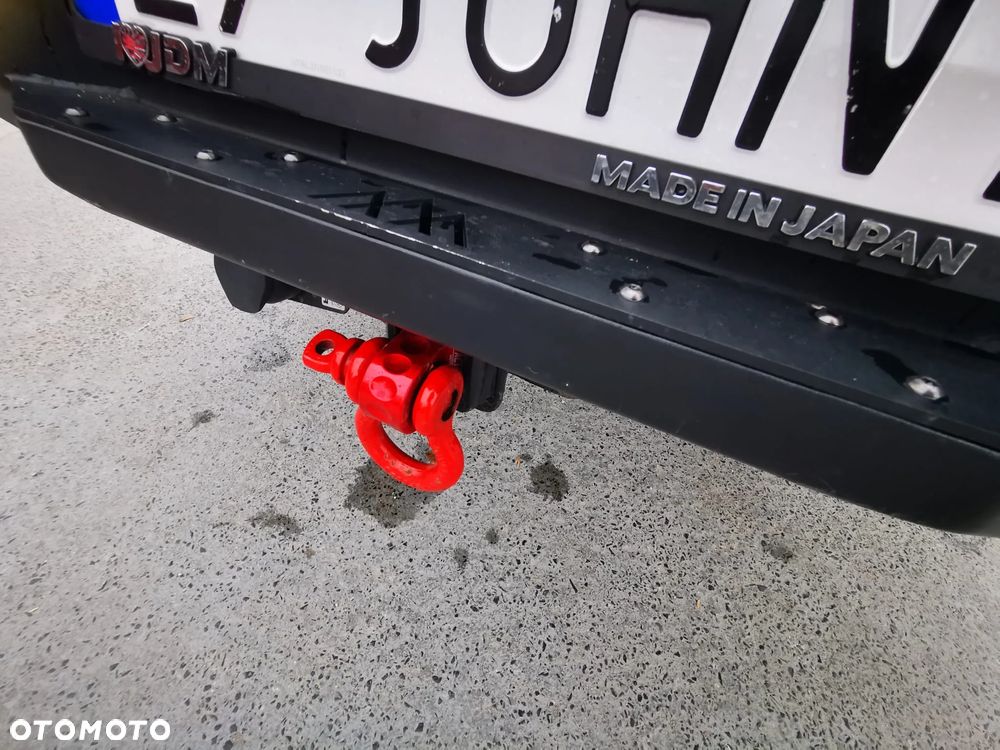 Toyota Tacoma - 14