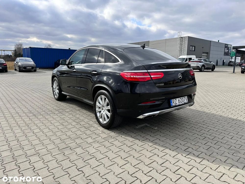Mercedes-Benz GLE 400 4-Matic 9G-TRONIC - 17