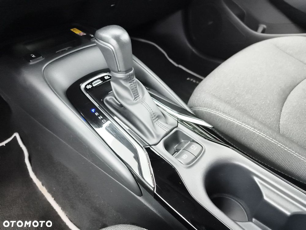 Toyota Corolla 1.8 Hybrid Style - 24