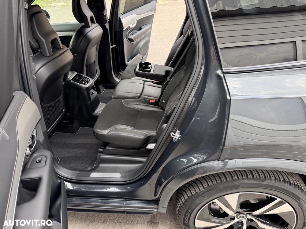 Volvo XC 90 T8 AWD Recharge Geartronic RDesign Expression - 31