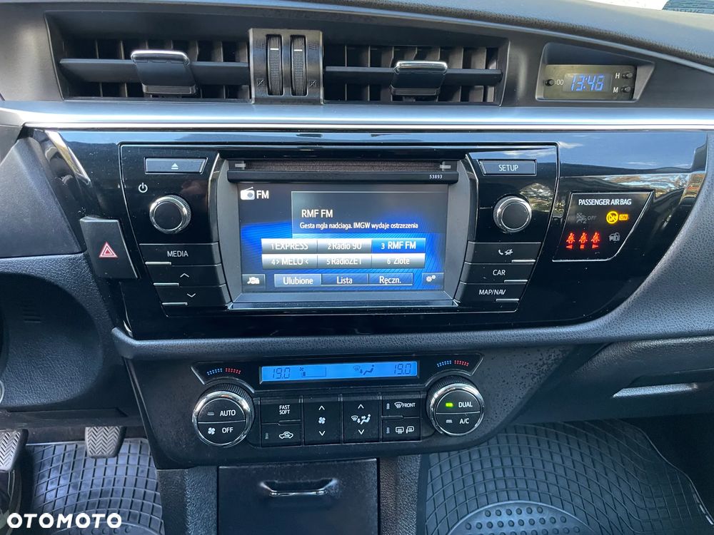 Toyota Corolla - 17
