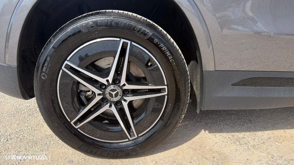 Mercedes-Benz EQA 250+ AMG Line - 19