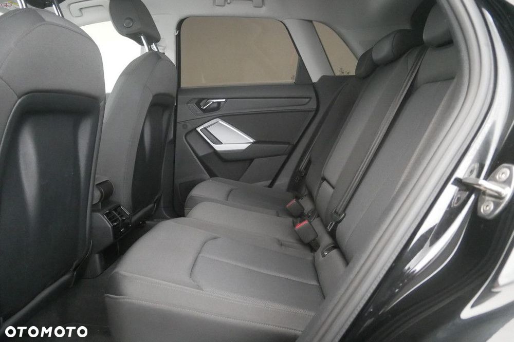 Audi Q3 - 15