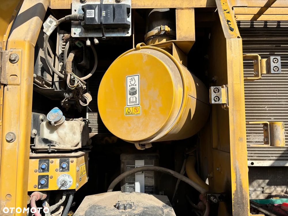 Caterpillar 329D, 329 D, 323,336,325, - 17