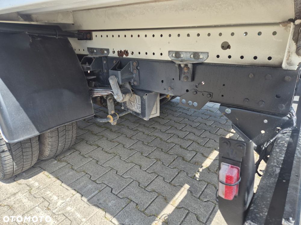 Iveco Daily 65 C 18 / 3.0 DIESEL / HDS FASSI F28B / WYWROTKA / MOCNA RAMA / BEZWYPADKOWY / SERWISOWANY / MOCNY SILNIK / EURO 4 / BEZWYPADKOWY - 17