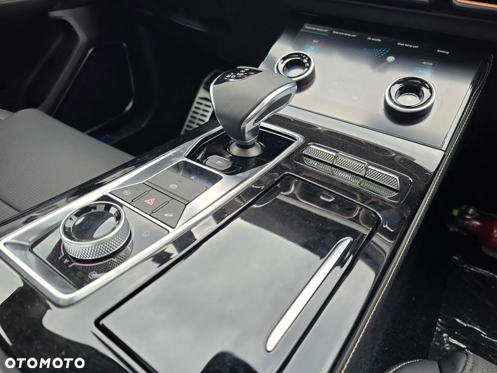 Jetour X70 Plus - 18