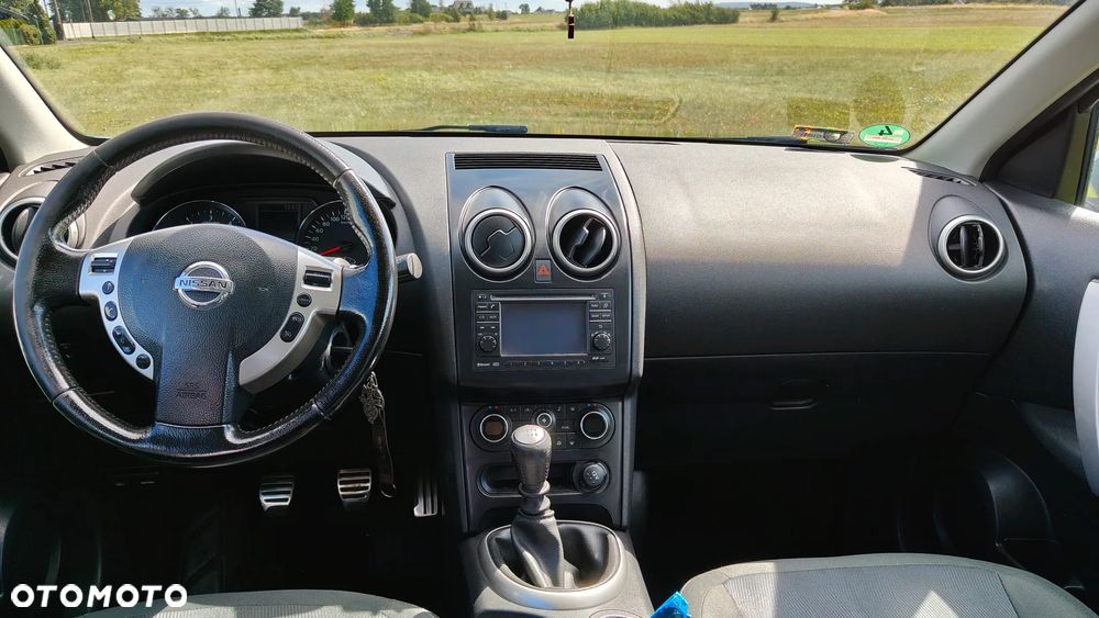 Nissan Qashqai 2.0 dCi DPF I-Way - 9