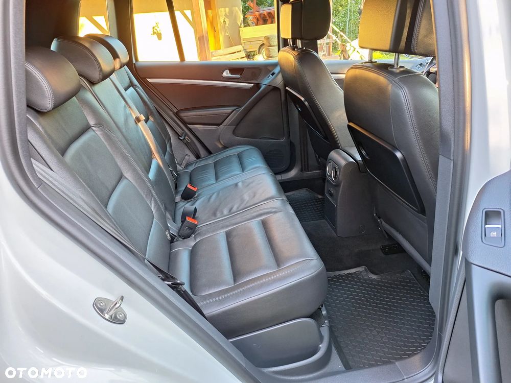 Volkswagen Tiguan 1.4 TSI 4Mot R-Style - 12
