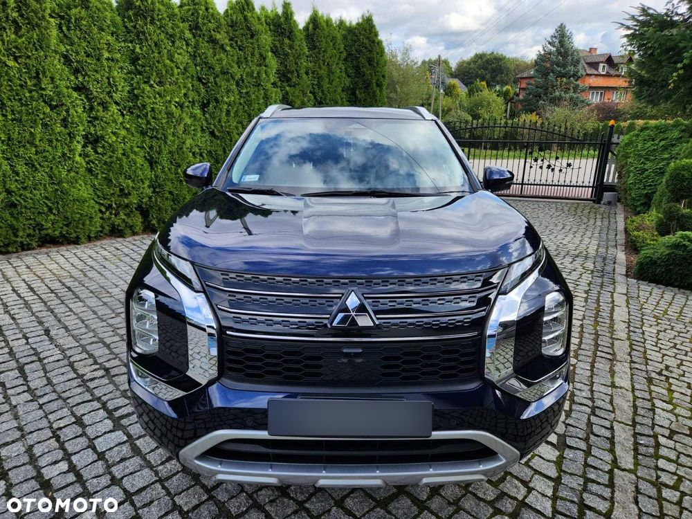 Mitsubishi Outlander - 5