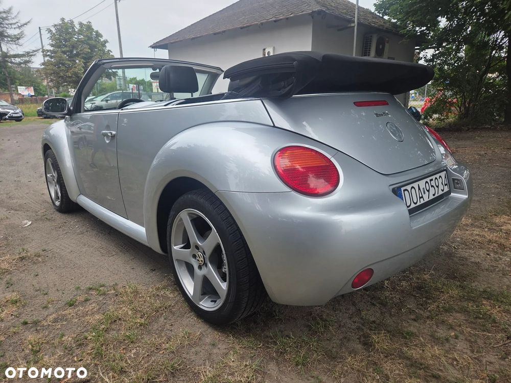 Volkswagen New Beetle 2.0 - 4