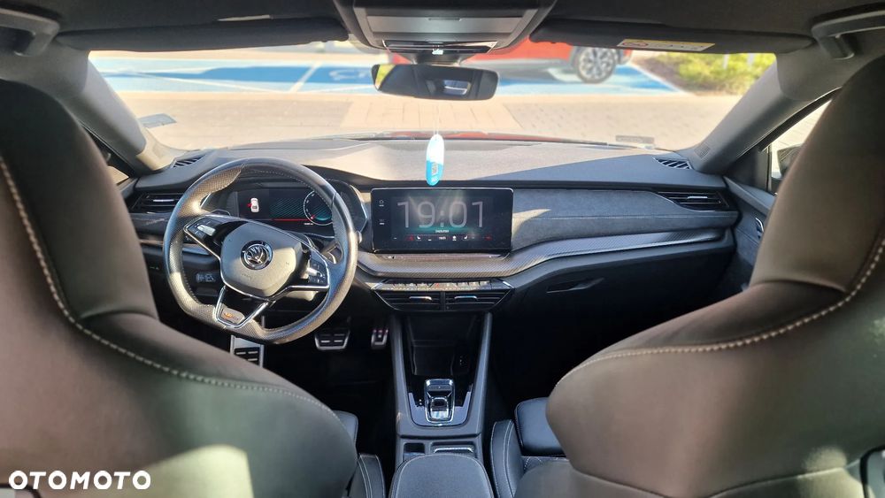 Skoda Octavia 2.0 TDI RS DSG - 7