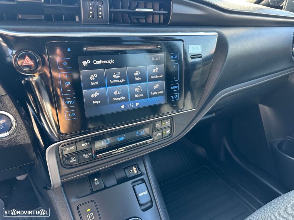 Toyota Auris - 14