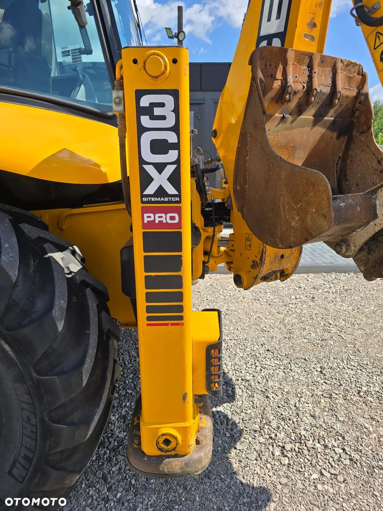 JCB - 15