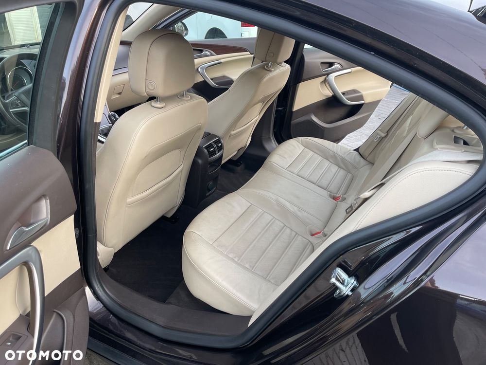 Opel Insignia 2.0 CDTI Design Edition - 22