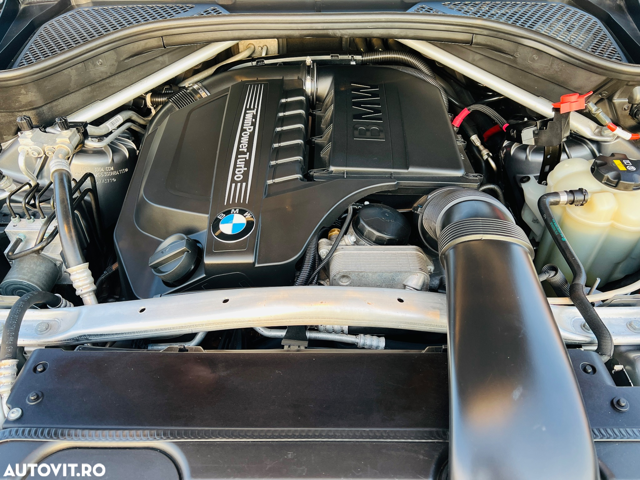 BMW X6 xDrive35i - 14