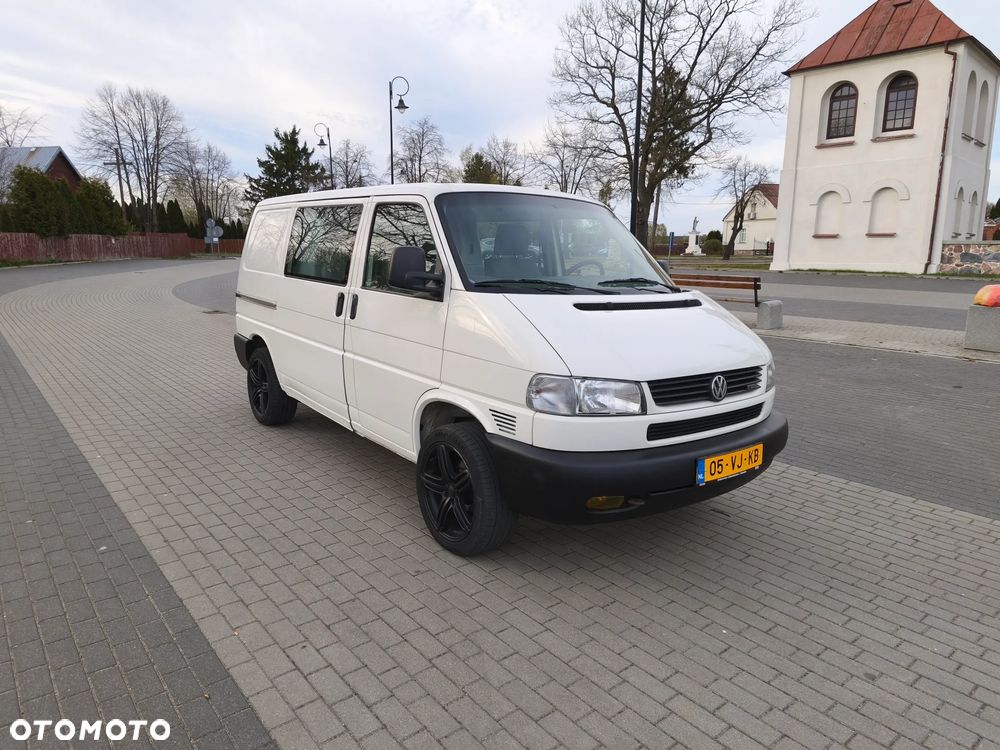Volkswagen Transporter - 2