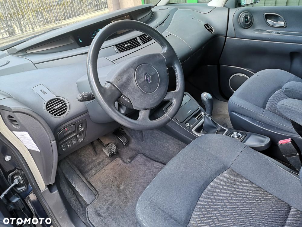 Renault Espace 2.0 Expression - 11