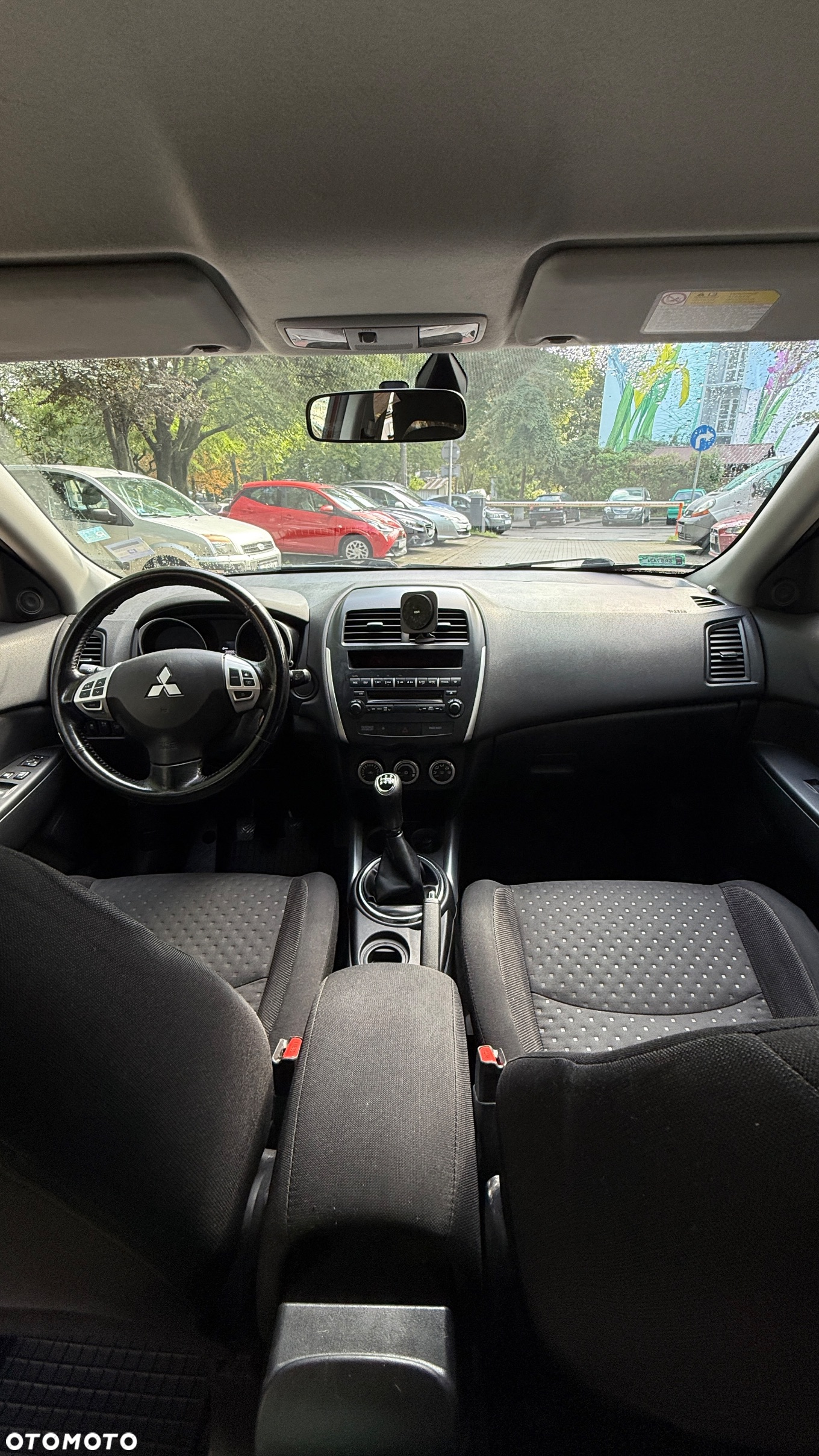 Mitsubishi ASX - 25