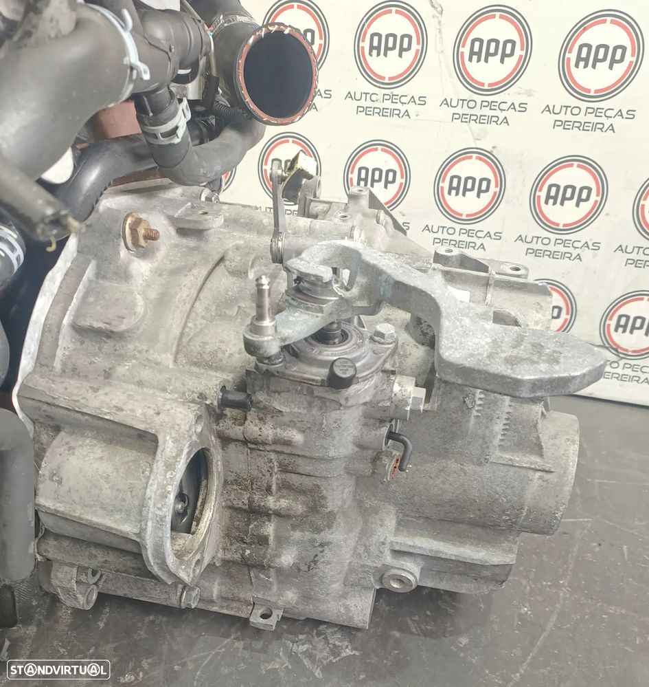 Caixa de 6 velocidades Seat Ibiza 6J 2.0 TDI referência LNK . - 1
