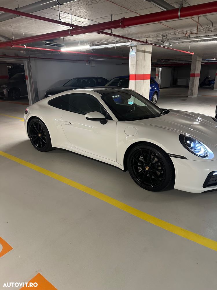 PORSCHE 911 2023 — imagine 5