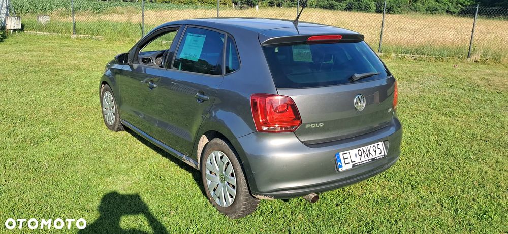 Volkswagen Polo 1.4 16V Comfortline DSG - 6