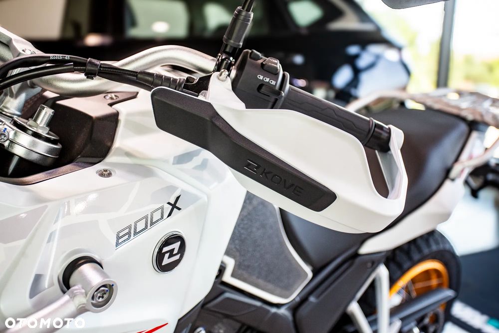 KOVE 800X Touring - 20